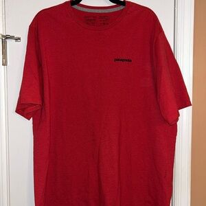 Patagonia Men's Red Short Sleeve Tee